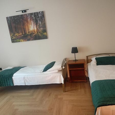 Hotel Baltazar プウトゥスク エクステリア 写真